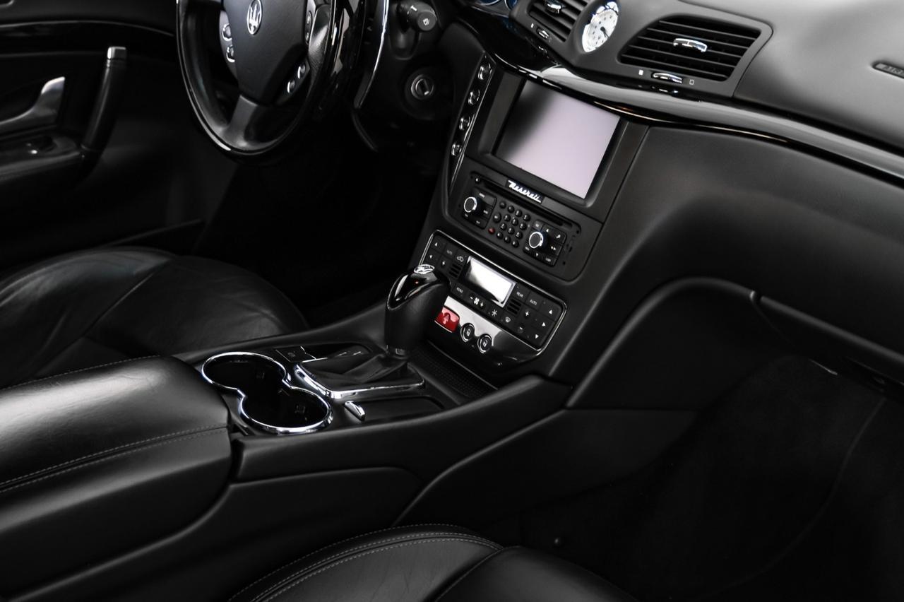 2014 Maserati GranTurismo SPORT NAVIGATION LEATHER HEATED SEATS FRONT AND REAR PARKING SENSORS BOSE SOUND PADDLE SHIFTERS Carrollton TX