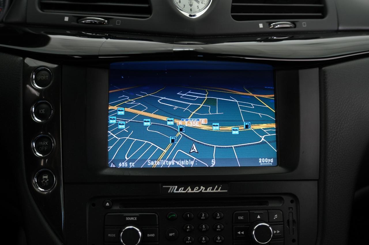 2014 Maserati GranTurismo SPORT NAVIGATION LEATHER HEATED SEATS FRONT AND REAR PARKING SENSORS BOSE SOUND PADDLE SHIFTERS Carrollton TX