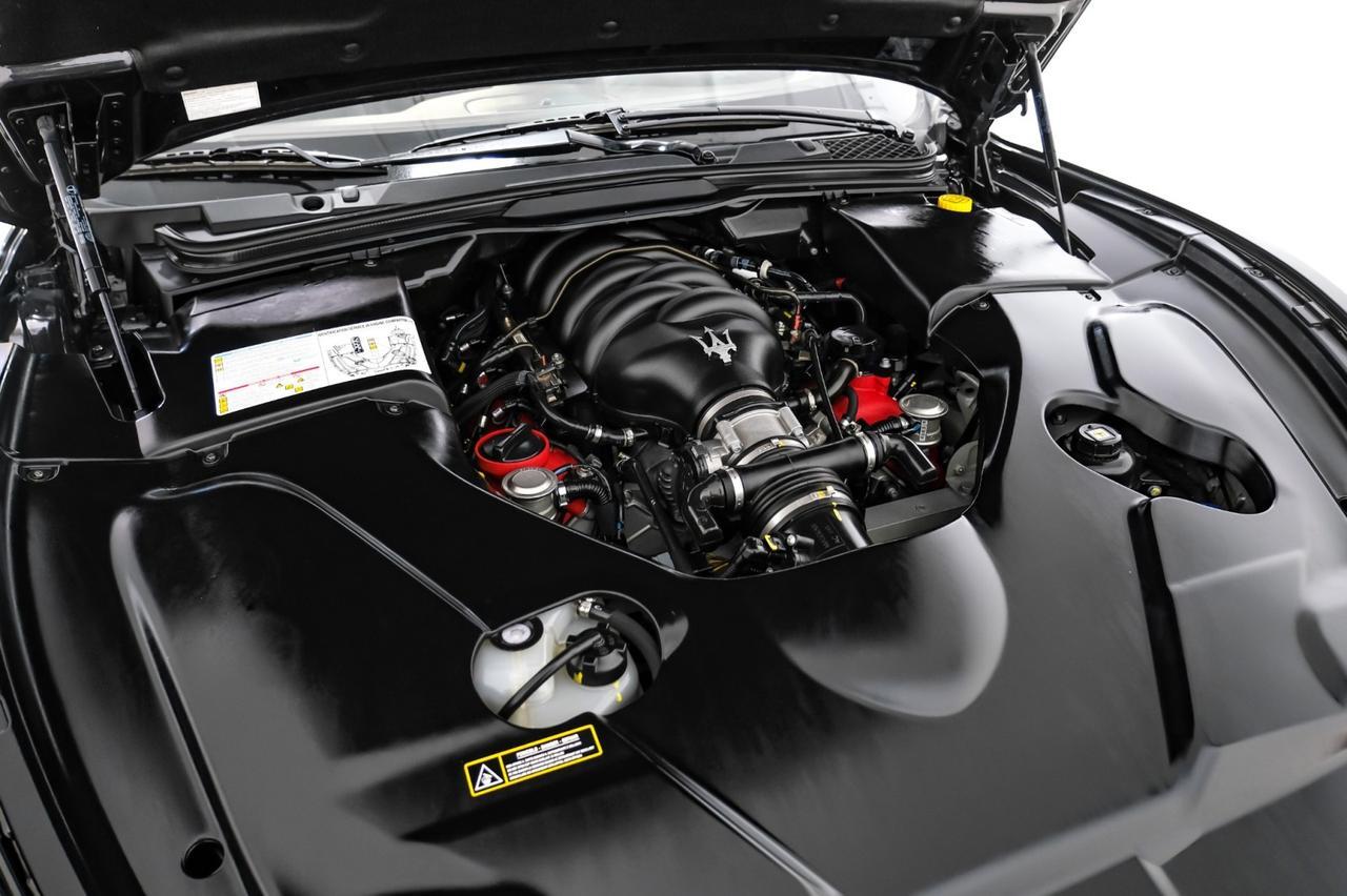 2014 Maserati GranTurismo SPORT NAVIGATION LEATHER HEATED SEATS FRONT AND REAR PARKING SENSORS BOSE SOUND PADDLE SHIFTERS Carrollton TX