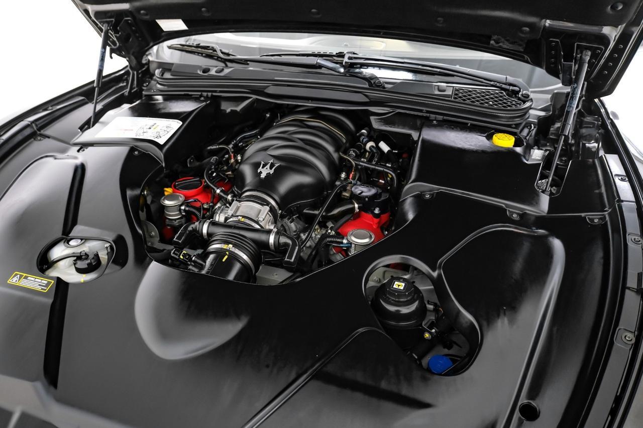 2014 Maserati GranTurismo SPORT NAVIGATION LEATHER HEATED SEATS FRONT AND REAR PARKING SENSORS BOSE SOUND PADDLE SHIFTERS Carrollton TX