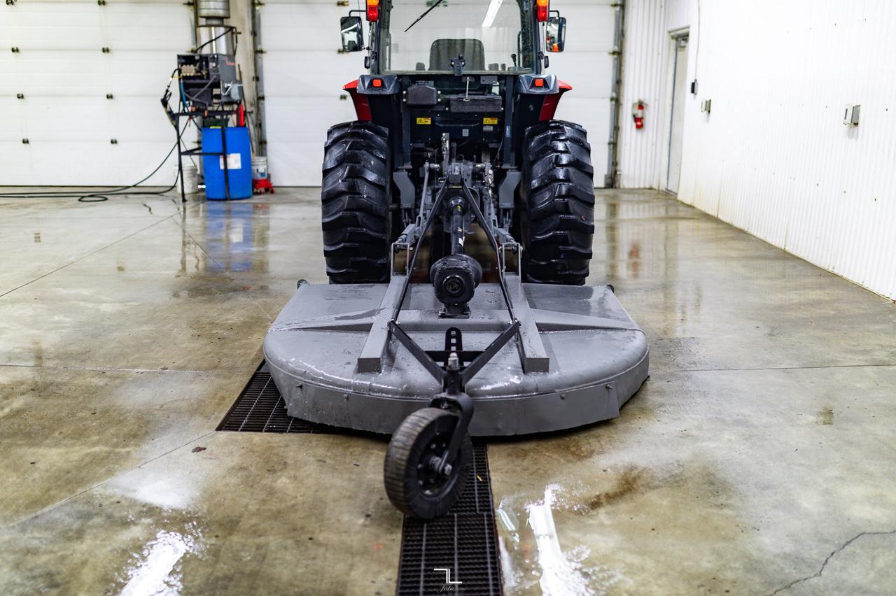 2014 Massey Ferguson 1742 4x4 Tractor Cab/Loader Diesel Red Deer AB