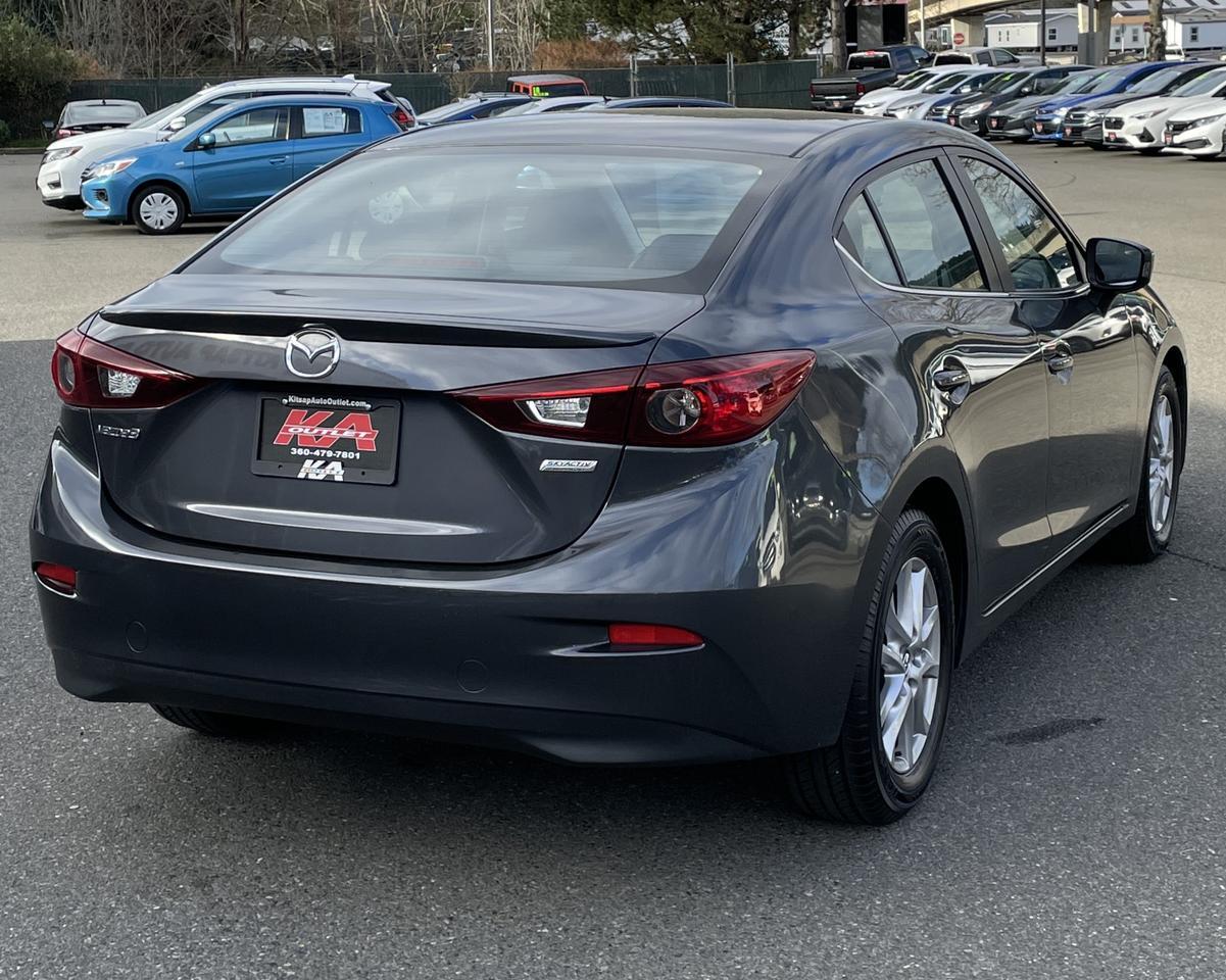 2014 Mazda MAZDA3 i Touring Sedan 4D