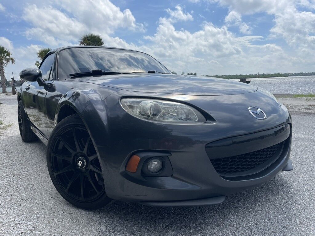 2014 Mazda MX-5 Miata GRAND TOURING~HARD TOP CONVERTIBLE~BOSE STEREO~CRUISE CONTROL~REMOTE KEYLESS ENTRY~ONLINE FINANCE AND SHIPPING AVAILABLE!!!! Sarasota FL
