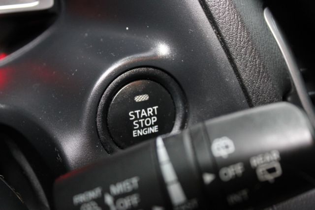 2014 Mazda Mazda3 Hatchback i Sport Chantilly VA