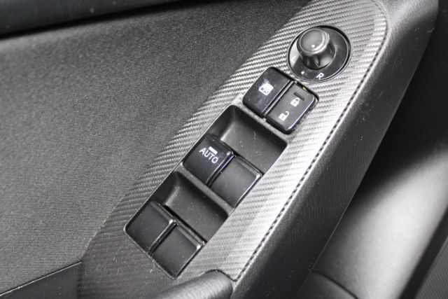 2014 Mazda Mazda3 Hatchback i Sport Chantilly VA