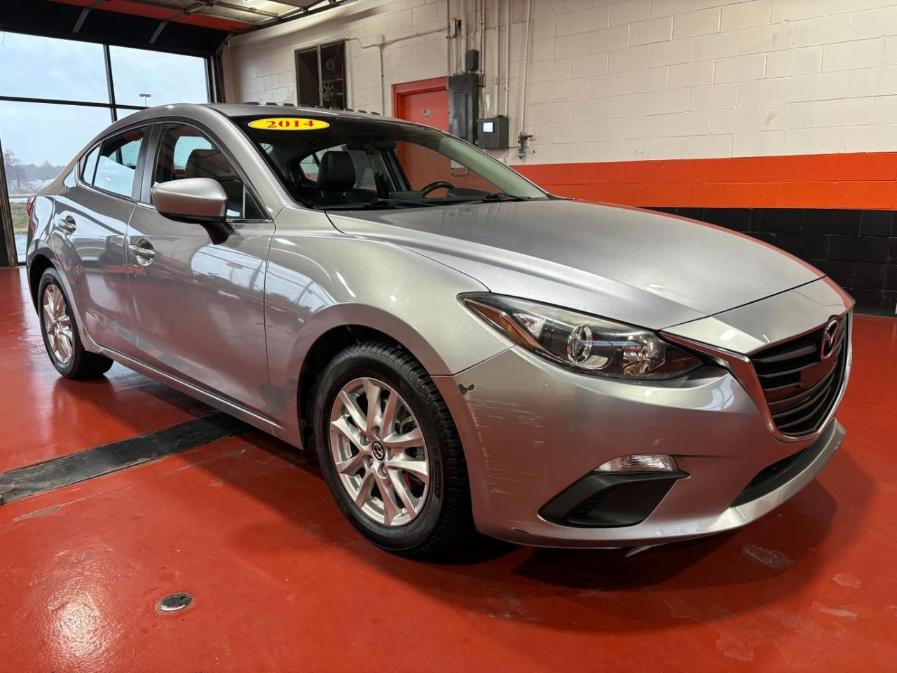 2014 Mazda Mazda3 Grand Touring photo 4