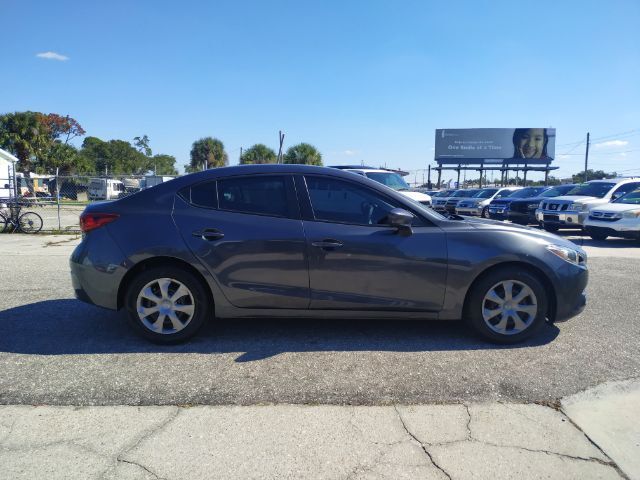 2014 Mazda Mazda3 i Sport Bradenton FL