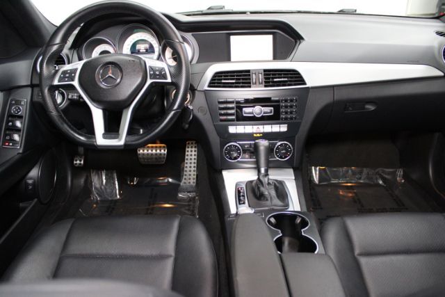 2014 Mercedes-Benz C 250 Sport | Luxury