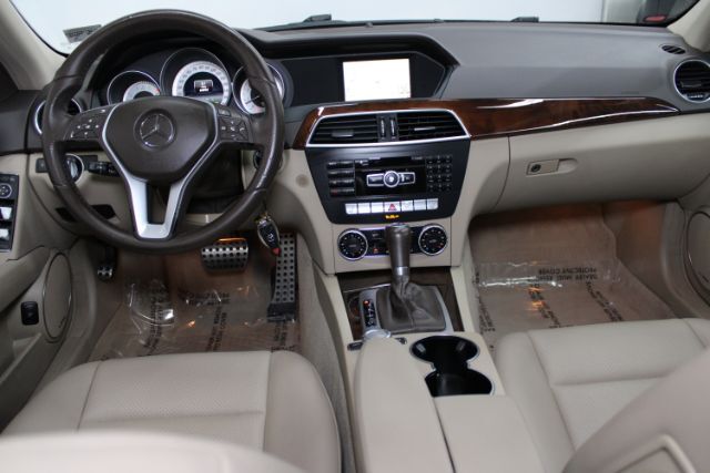 2014 Mercedes-Benz C 300 Luxury 4MATIC