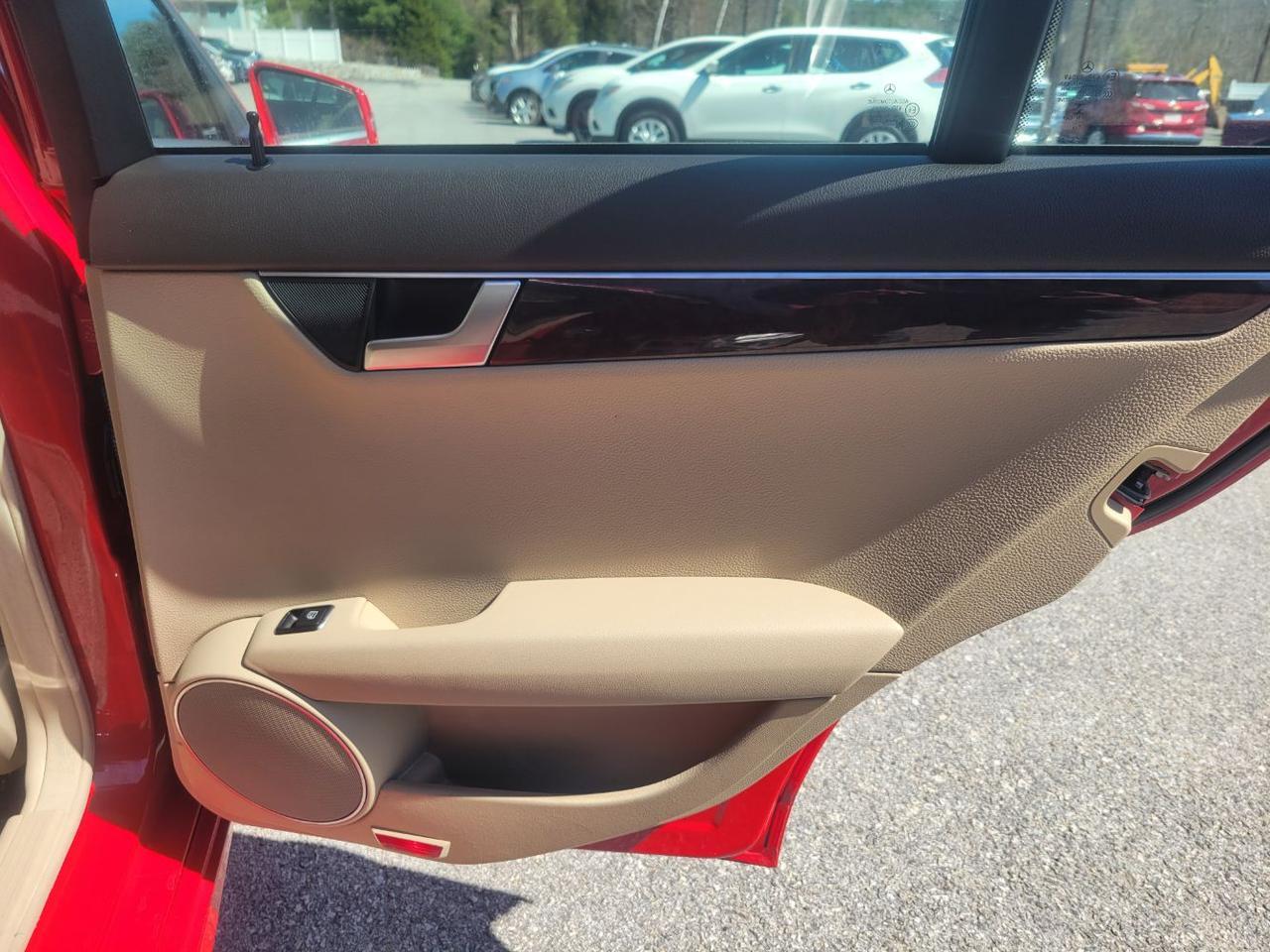 2014 Mercedes-Benz C 300 Sport 4MATIC | Luxury 4MATIC Charlton MA