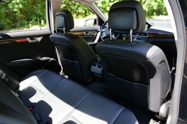 2014 Mercedes-Benz C-300 Sport / Premium 1 Package / Heated Seats! High Point NC