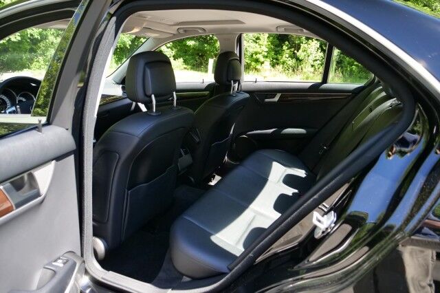 2014 Mercedes-Benz C-300 Sport / Premium 1 Package / Heated Seats! High Point NC