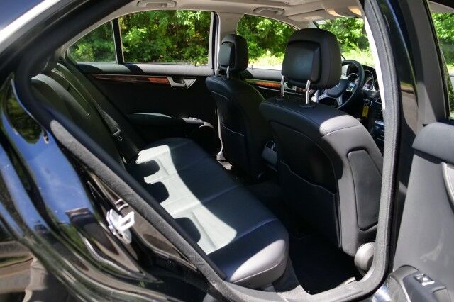2014 Mercedes-Benz C-300 Sport / Premium 1 Package / Heated Seats! High Point NC
