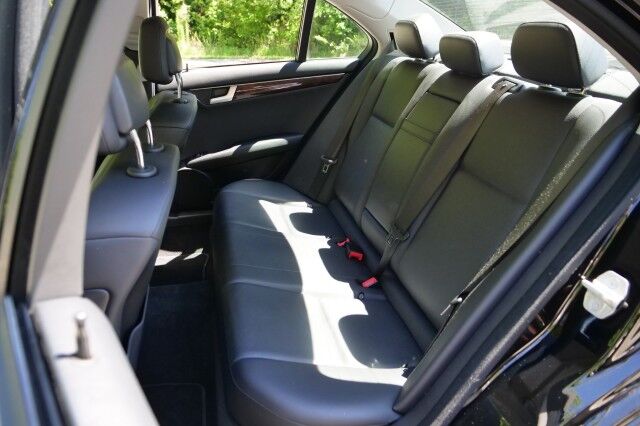 2014 Mercedes-Benz C-300 Sport / Premium 1 Package / Heated Seats! High Point NC