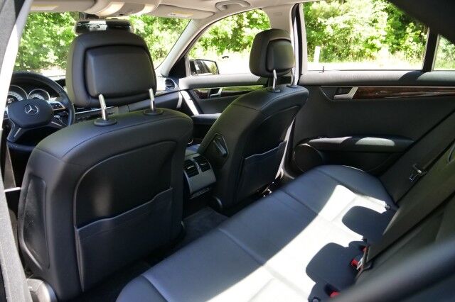 2014 Mercedes-Benz C-300 Sport / Premium 1 Package / Heated Seats! High Point NC