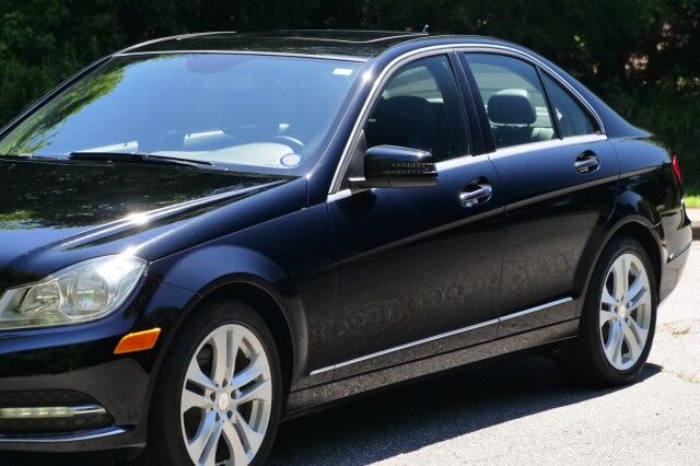 2014 Mercedes-Benz C-300 Sport / Premium 1 Package / Heated Seats! High Point NC