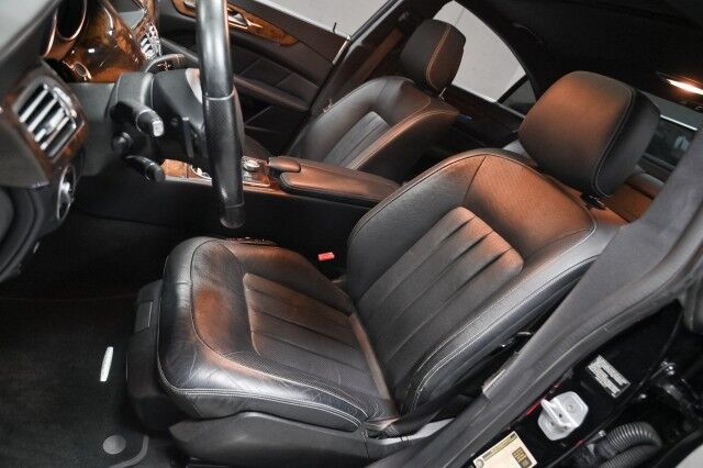 2014 Mercedes-Benz CLS 550 4Matic 4dr Sedan Chicago IL