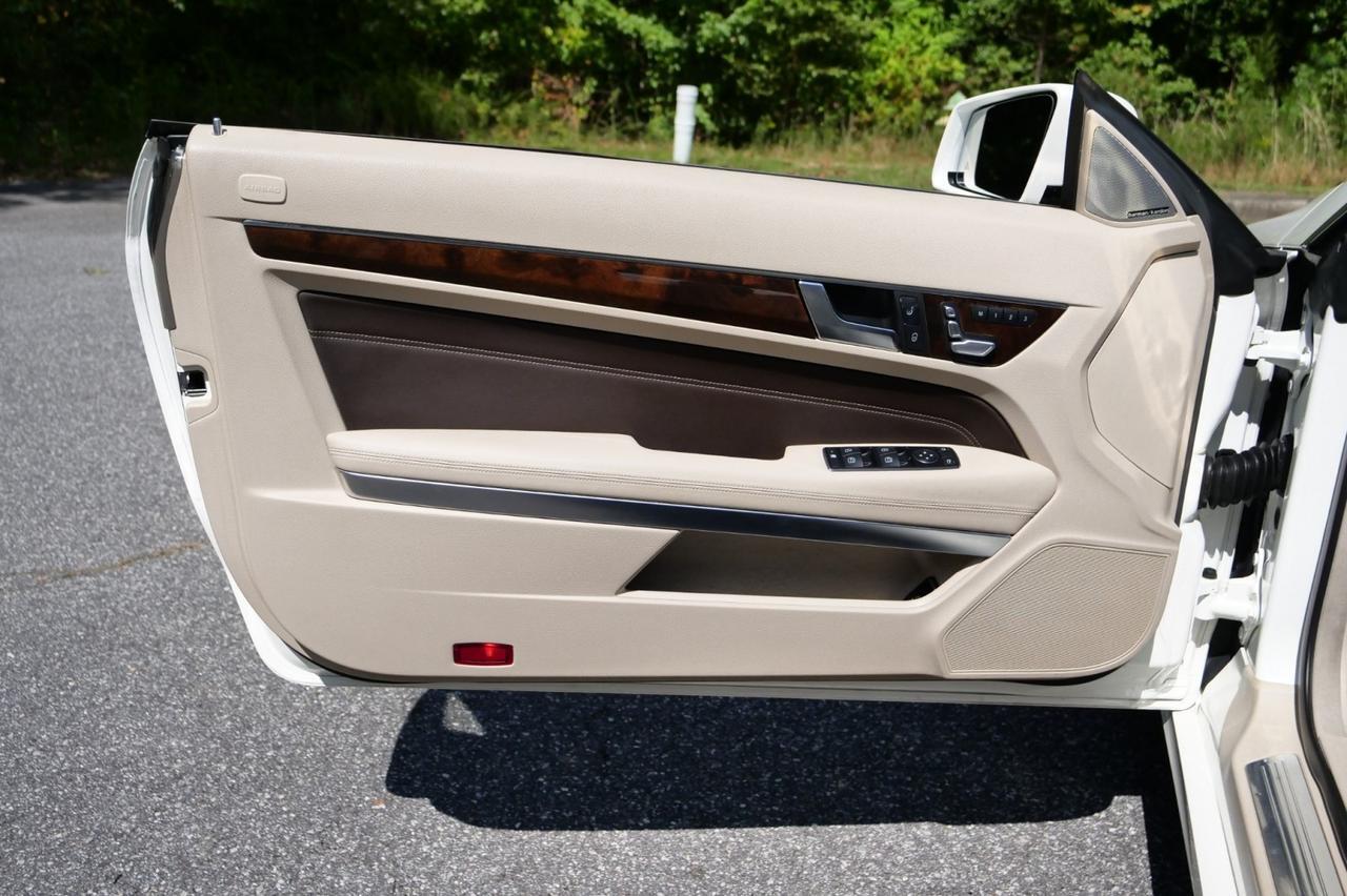 2014 Mercedes-Benz E-350 Cabriolet / Premium PKG / Sport PKG / Airscarf! Lincolnton NC