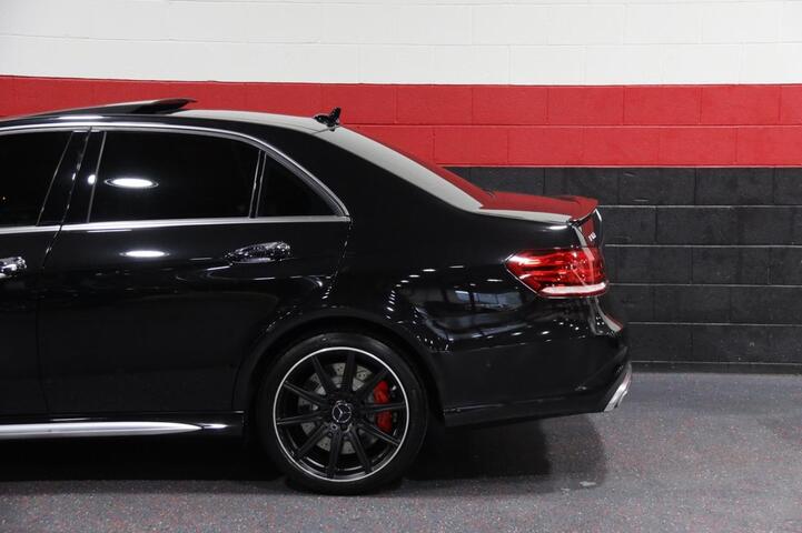 2014 Mercedes-Benz E 63 AMG S-Model 4-Matic Performance Package 4dr Sedan Chicago IL