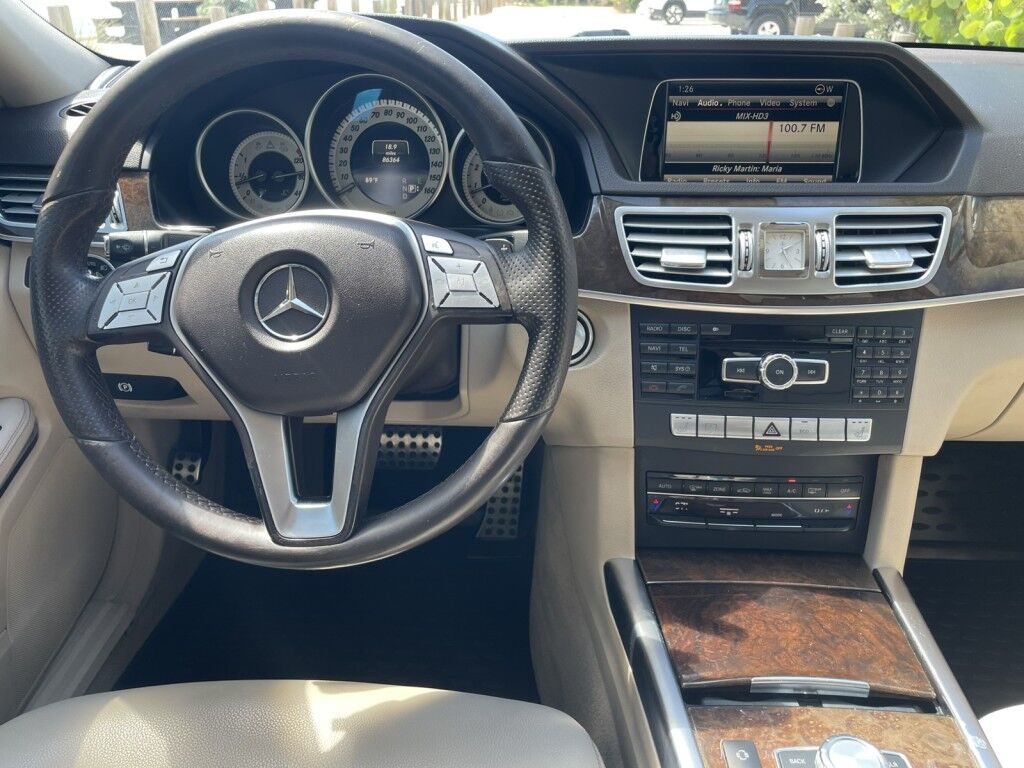 2014 Mercedes-Benz E-Class E 350 Sport~ACCIDENT AVOIDANCE SYSTEMS~APPROACH LIGHTS~BLIND SPOT WARNING~CHROME GRILLE~CRASH SENSORS~LEATHER SEATS~LUXURY PACKAGE~PARKING SENSORS~PREMIUM SOUND SYSTEM~VIDEO SYSTEM Sarasota FL
