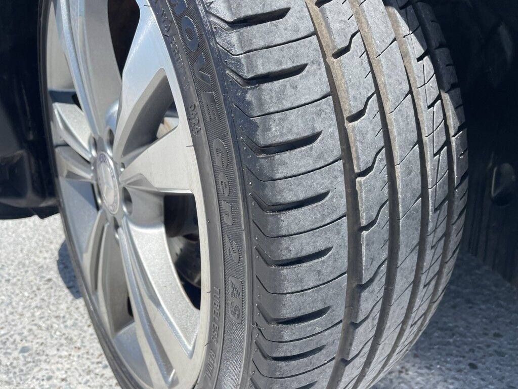 2014 Mercedes-Benz E-Class E 350 Sport~ACCIDENT AVOIDANCE SYSTEMS~APPROACH LIGHTS~BLIND SPOT WARNING~CHROME GRILLE~CRASH SENSORS~LEATHER SEATS~LUXURY PACKAGE~PARKING SENSORS~PREMIUM SOUND SYSTEM~VIDEO SYSTEM Sarasota FL