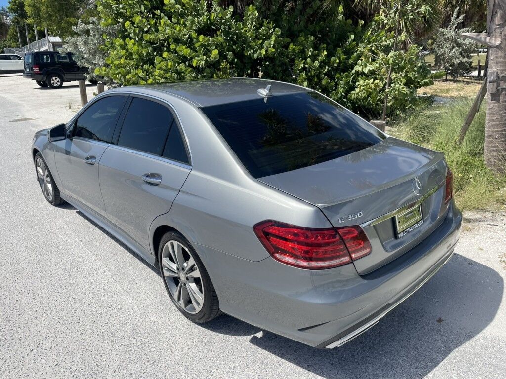 2014 Mercedes-Benz E-Class E 350 Sport~ACCIDENT AVOIDANCE SYSTEMS~APPROACH LIGHTS~BLIND SPOT WARNING~CHROME GRILLE~CRASH SENSORS~LEATHER SEATS~LUXURY PACKAGE~PARKING SENSORS~PREMIUM SOUND SYSTEM~VIDEO SYSTEM Sarasota FL