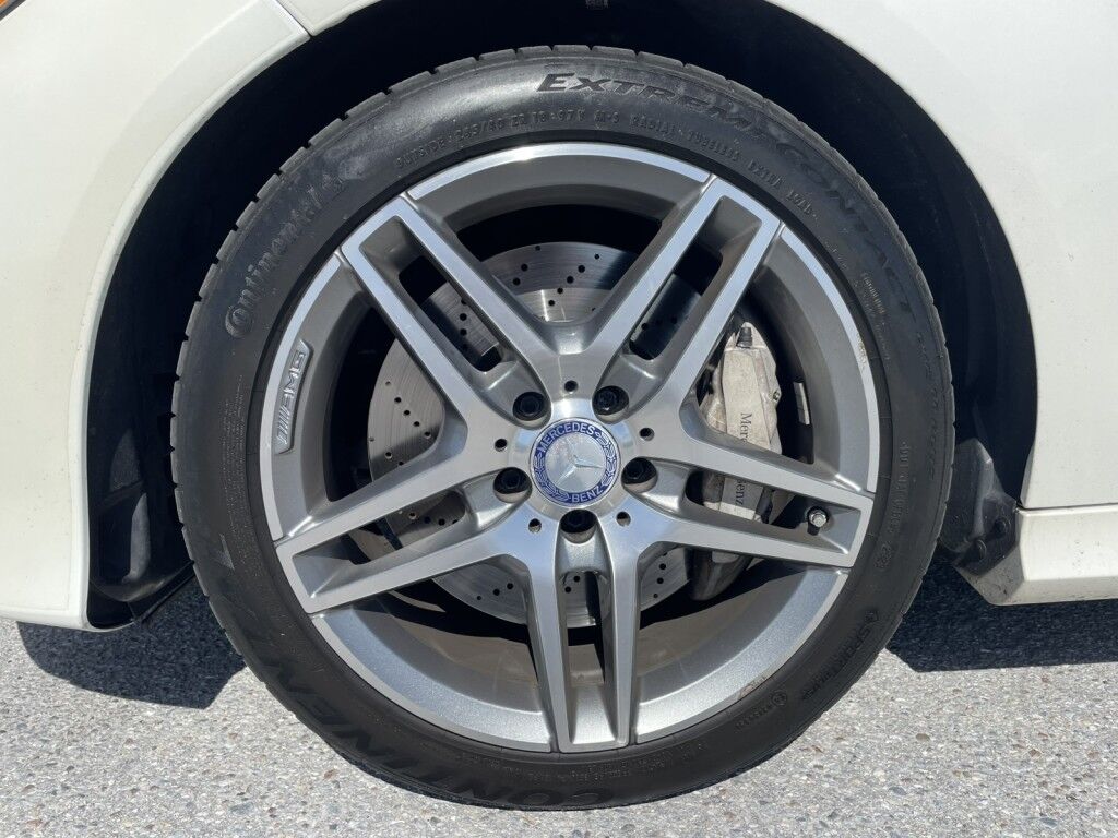 2014 Mercedes-Benz E-Class E 550 SPORT~CLEAN CARFAX~SUNROOF~NAVIGATION~ONELINE FINANCE AND SHIPPING AVAILABLE!!!!! Sarasota FL