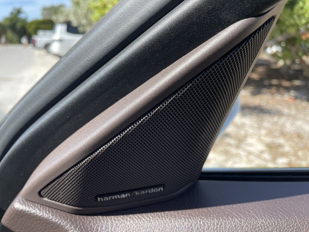 2014 Mercedes-Benz E-Class E 550 SPORT~CLEAN CARFAX~SUNROOF~NAVIGATION~ONELINE FINANCE AND SHIPPING AVAILABLE!!!!! Sarasota FL