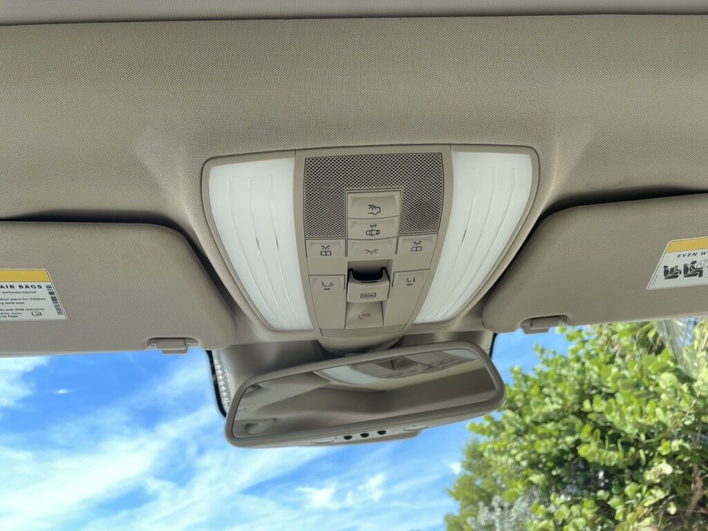 2014 Mercedes-Benz E-Class E 550 SPORT~CLEAN CARFAX~SUNROOF~NAVIGATION~ONELINE FINANCE AND SHIPPING AVAILABLE!!!!! Sarasota FL