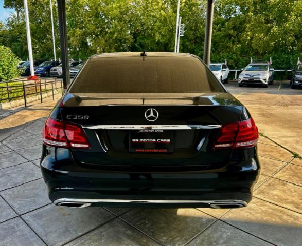 2014 Mercedes Benz E Sedan photo 3