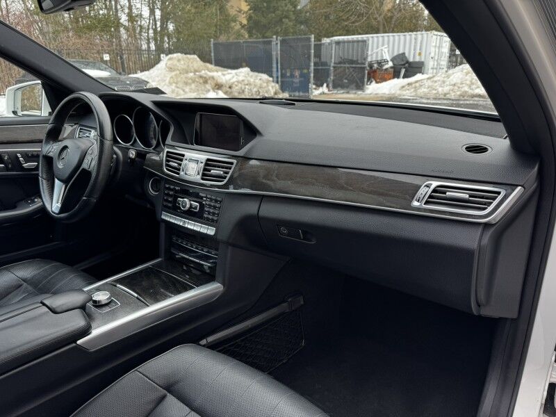 2014 Mercedes-Benz E550 4Matic Willow Grove PA