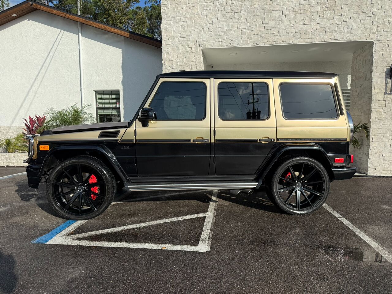 2014 Mercedes-Benz G-Class 4MATIC 4dr G 63 AMG