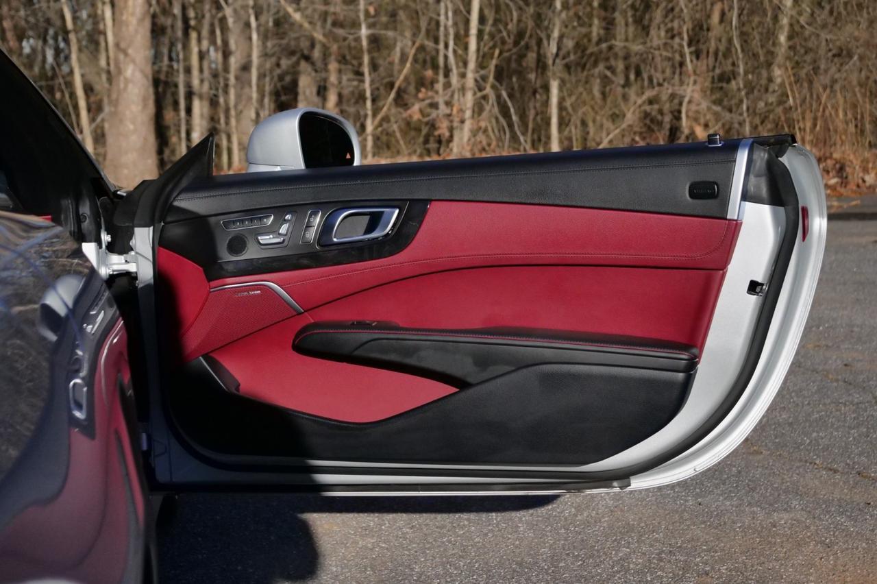 2014 Mercedes-Benz SL 550 Roadster / Magic SKY Control / Driver Assistance PKG! Lincolnton NC