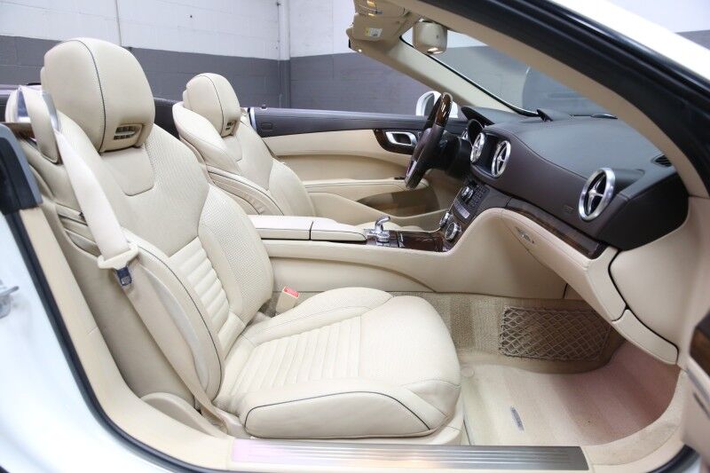 2014 Mercedes-Benz SL-Class SL 550 Plainview NY