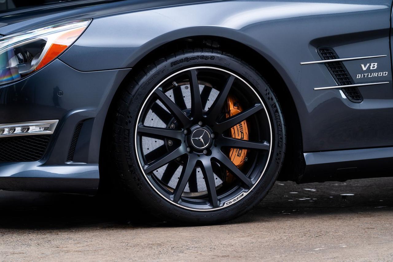2014 Mercedes-Benz SL-Class SL 63 AMG&reg; AMG Performance Package / Carbon Ceramic Brakes Portland OR