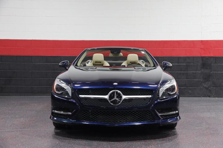 2014 Mercedes-Benz SL550 AMG Sport 2dr Convertible Chicago IL