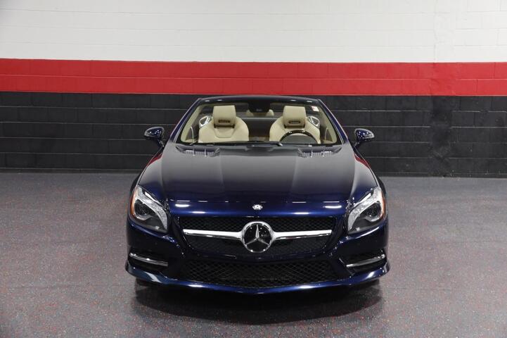 2014 Mercedes-Benz SL550 AMG Sport 2dr Convertible Chicago IL