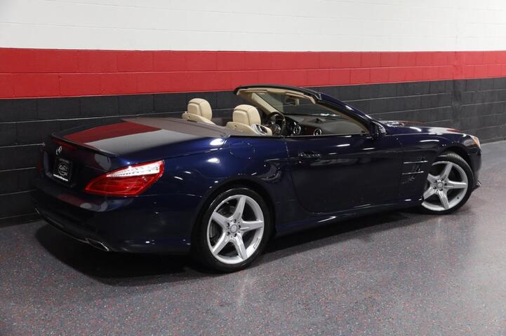 2014 Mercedes-Benz SL550 AMG Sport 2dr Convertible Chicago IL