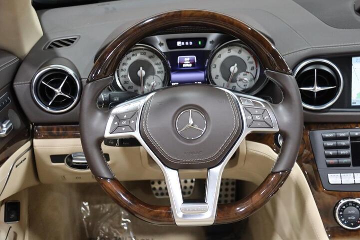 2014 Mercedes-Benz SL550 AMG Sport 2dr Convertible Chicago IL