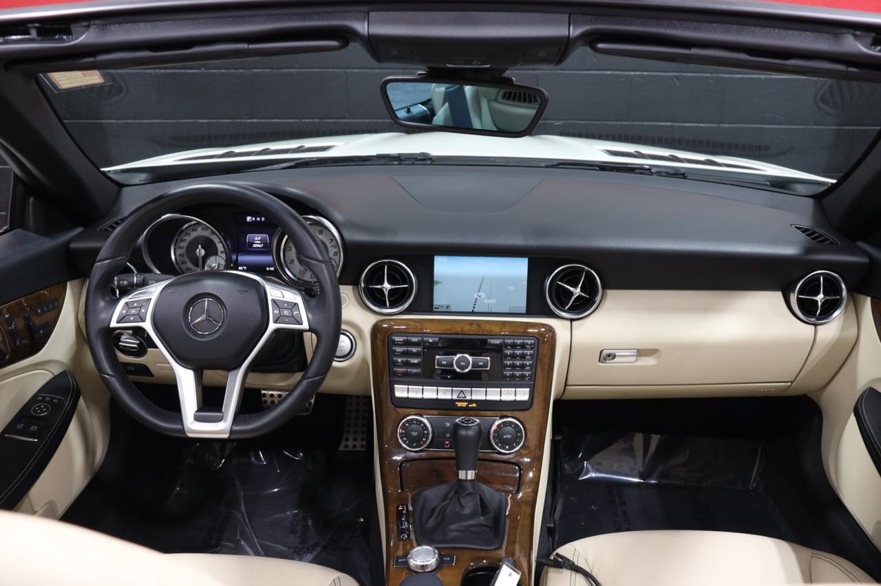 2014 Mercedes-Benz SLK 250 AMG Sport Pkg 2dr Roadster Skokie IL