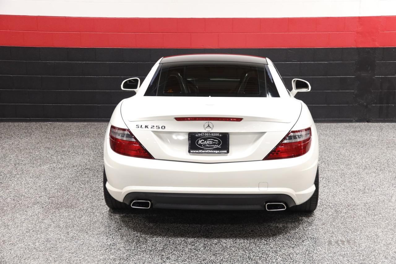 2014 Mercedes-Benz SLK 250 AMG Sport Pkg 2dr Roadster Skokie IL