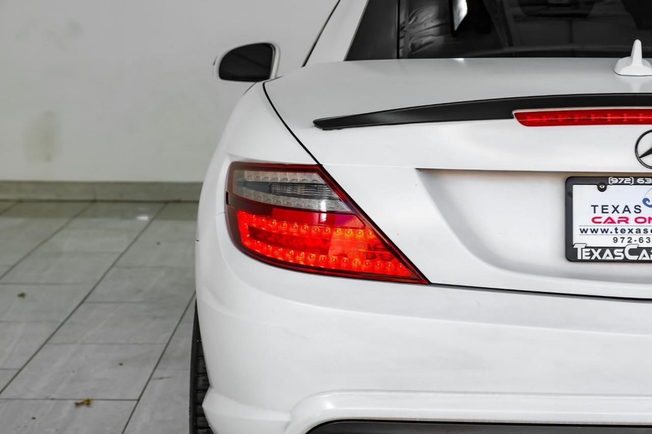 2014 Mercedes-Benz SLK 250 SPORT PKG PREMIUM PKG AIRSCARF PANORAMA HARMAN KARDON SOUND LEAT Carrollton TX