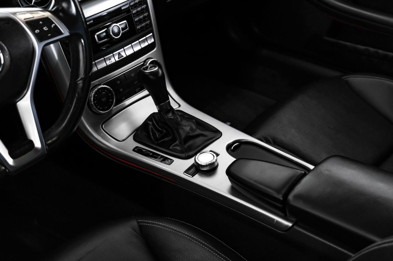 2014 Mercedes-Benz SLK 250 SPORT PKG PREMIUM PKG AIRSCARF PANORAMA HARMAN KARDON SOUND LEAT Carrollton TX