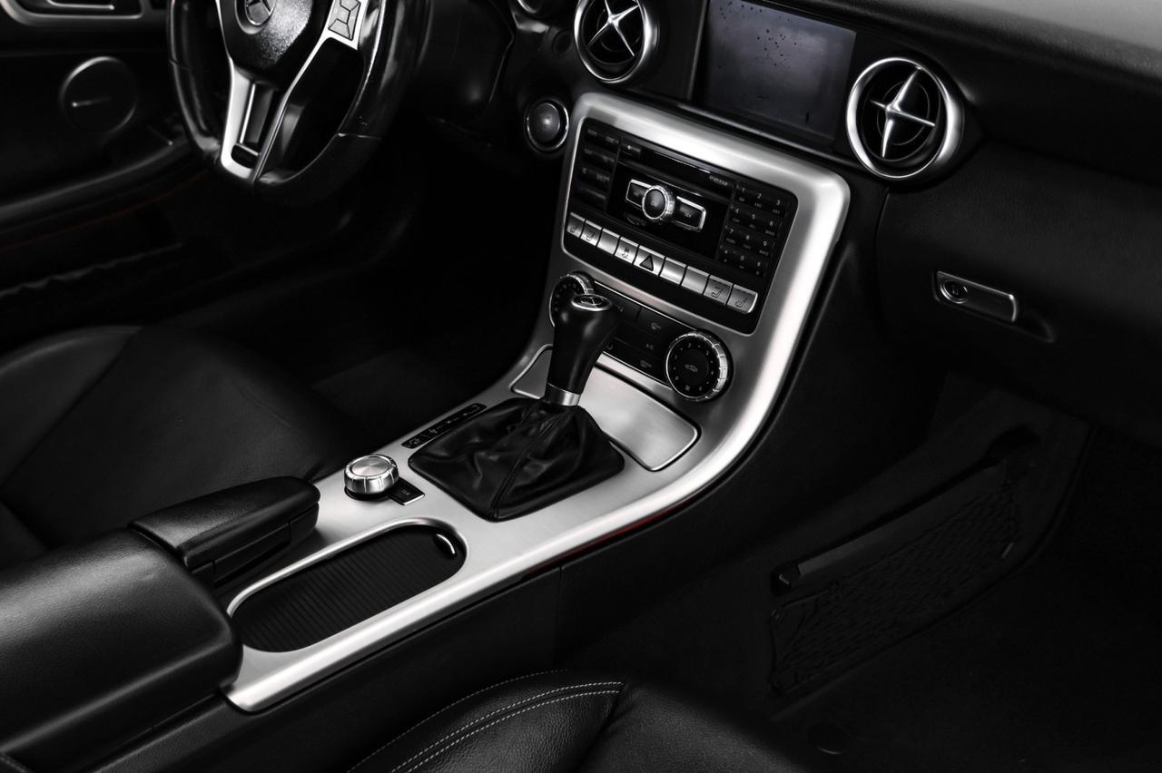 2014 Mercedes-Benz SLK 250 SPORT PKG PREMIUM PKG AIRSCARF PANORAMA HARMAN KARDON SOUND LEAT Carrollton TX