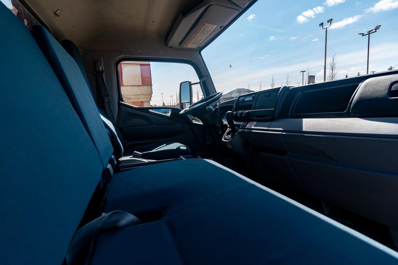 2014 Mitsubishi Fuso 4x4 FG Canter Box & Hoist Diesel Red Deer AB