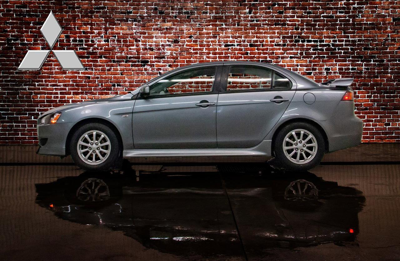2014 Mitsubishi Lancer SE