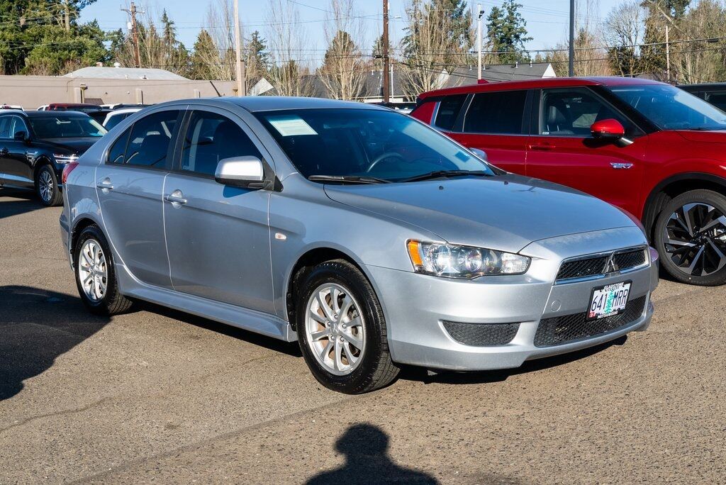 2014 Mitsubishi Lancer Sportback ES