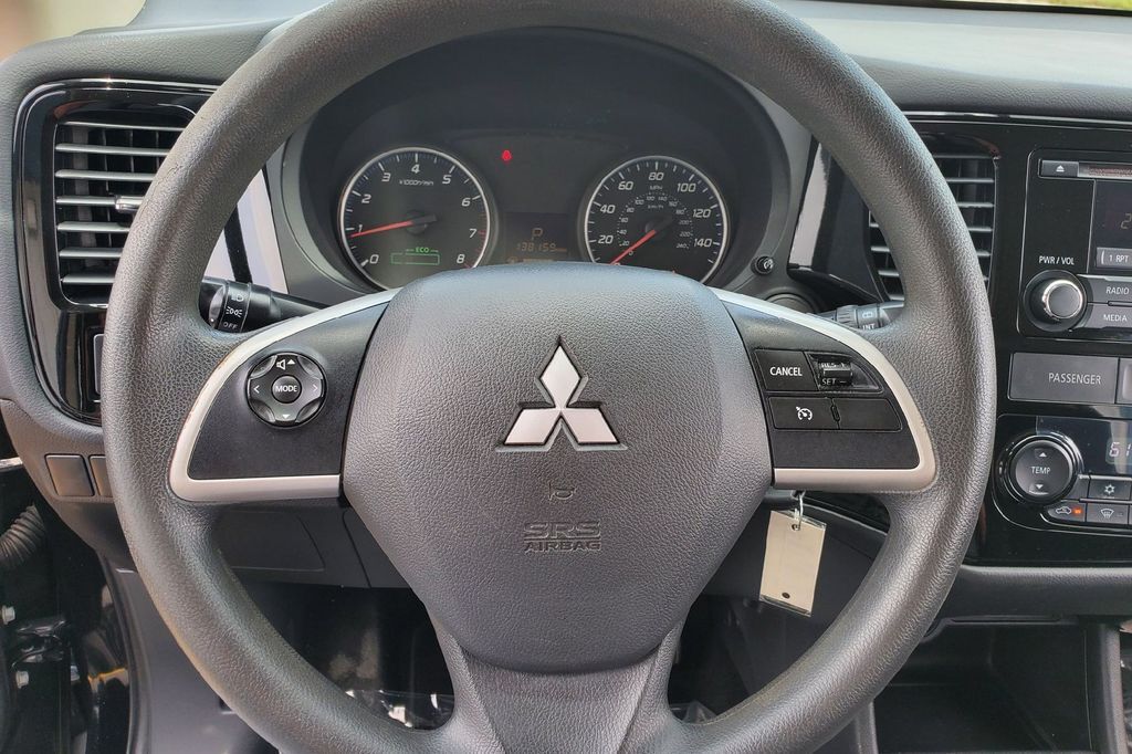 2014 Mitsubishi Outlander ES Hondo TX