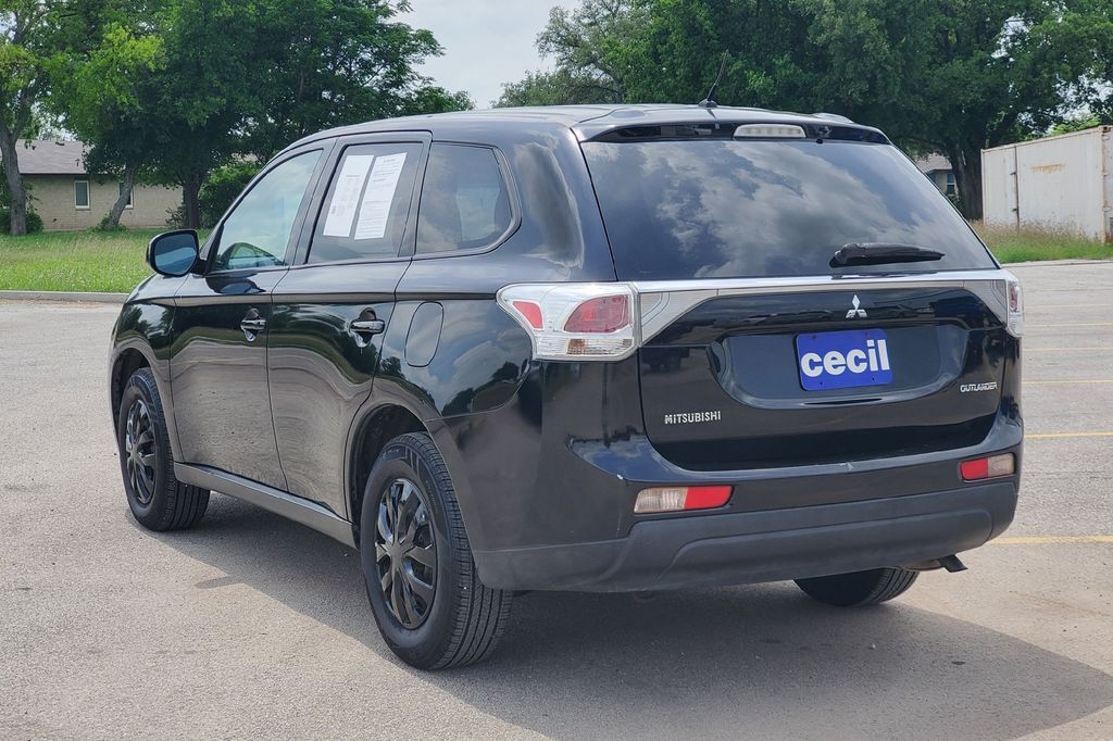 2014 Mitsubishi Outlander ES Hondo TX