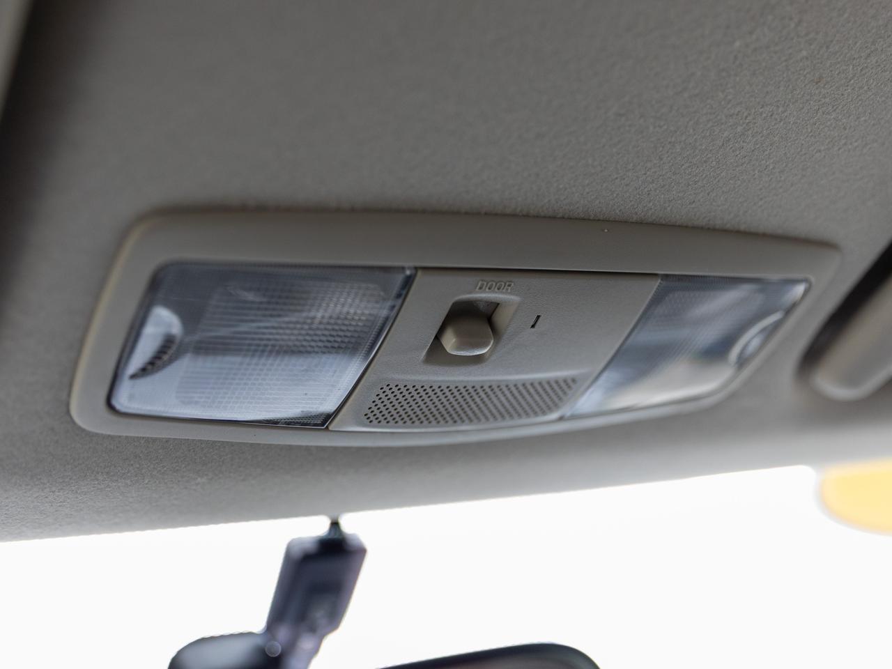 2014 Mitsubishi Outlander ES 7-Passenger Cranberry PA